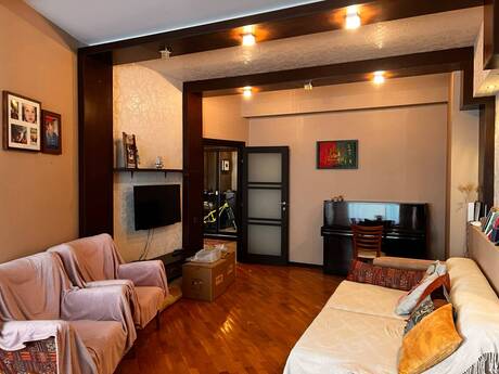 20 Yanvarda 2 otaqlı yeni tikili mənzil kirayə verilir, 90 m², 800 AZN/ay, şəkil 2 / 12
