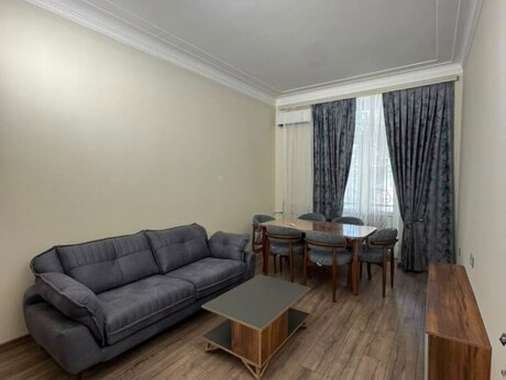 İçəri Şəhərdə 4 otaqlı yeni tikili mənzil kirayə verilir, 110 m², 1 400 AZN/ay, şəkil 2 / 12