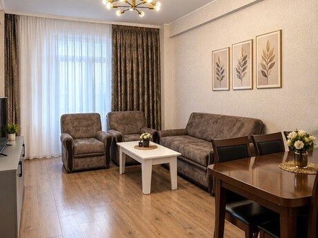 2 otaq · 70 m² · 8/18 mərtəbə, Şəhər İncisi