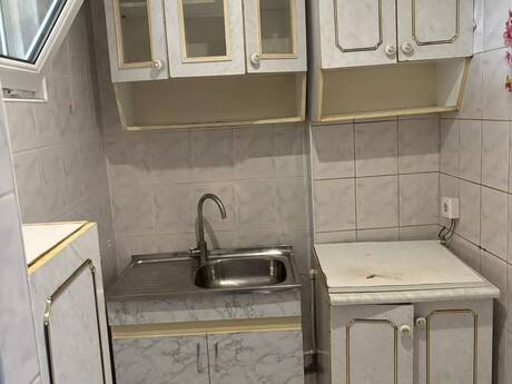 Nərimanovda 2 otaqlı köhnə tikili mənzil satılır, 45 m², 110 000 AZN, şəkil 4 / 5