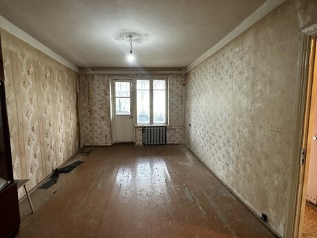 Gənclikdə 3 otaqlı köhnə tikili mənzil satılır, 80 m², 163 000 AZN, şəkil 2 / 12