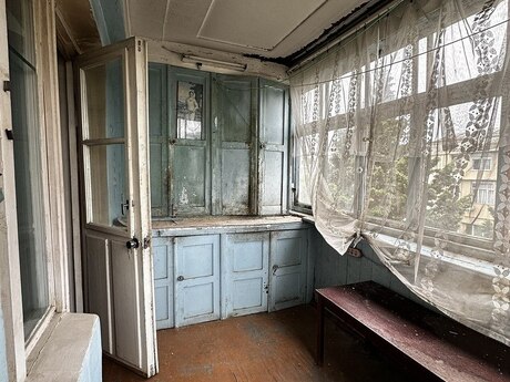 Gənclikdə 3 otaqlı köhnə tikili mənzil satılır, 80 m², 163 000 AZN, şəkil 4 / 12