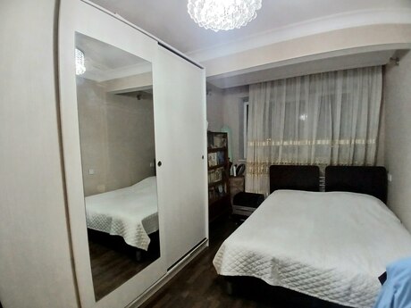 Yeni Günəşlidə 3 otaqlı köhnə tikili mənzil satılır, 85 m², 172 000 AZN, şəkil 5 / 12