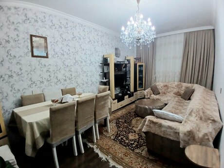 3 otaq · 85 m² · 6/9 mərtəbə, Yeni Günəşli