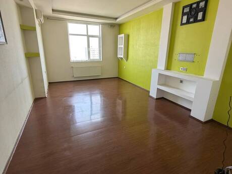2 otaq · 80 m² · 13/18 mərtəbə, İnşaatçılar