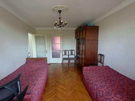 İnşaatçılarda 3 otaqlı köhnə tikili mənzil satılır, 75 m², 185 000 AZN, şəkil 3 / 12