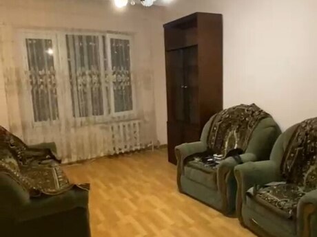 3 otaq · 90 m²