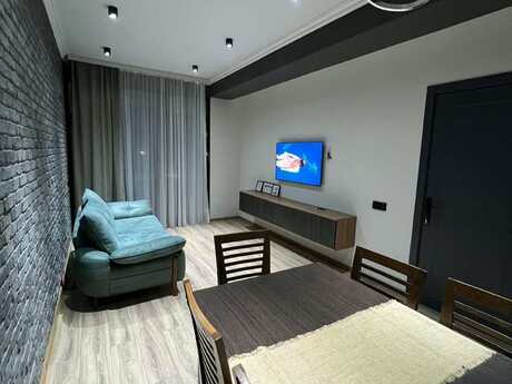 2 otaq · 70 m² · 12/18 mərtəbə, Badamdar