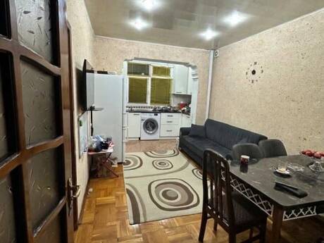 2 otaq · 64 m²