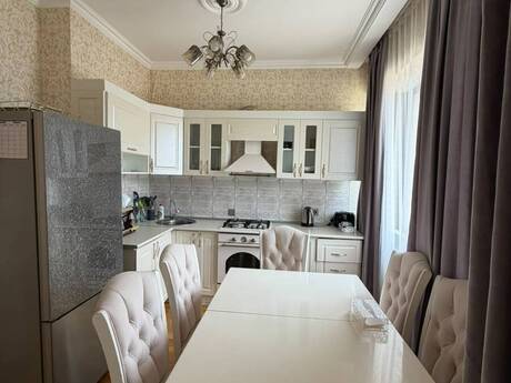 Kristal Abşeron Bayıl kompleksində 2 otaqlı yeni tikili mənzil satılır, 55 m², 195 000 AZN, şəkil 4 / 12