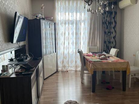 Elan №6559416 - Bakı, Bayıl q., 3 otaqlı, 80 m², 3/3 mərtəbə