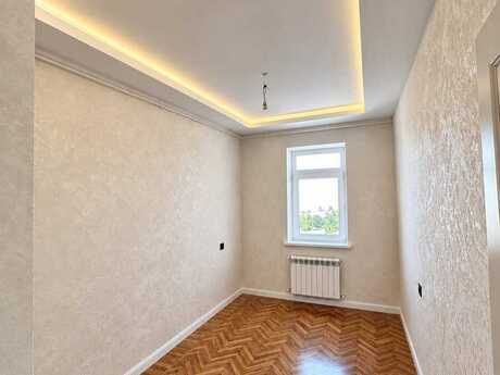 Bakıxanovda 4 otaqlı köhnə tikili mənzil satılır, 85 m², 220 000 AZN, şəkil 4 / 12