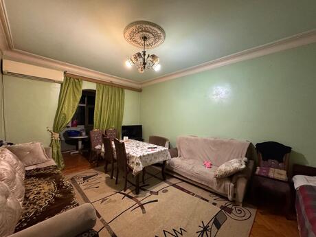 Продаётся 3-комнатная квартира в старом фонде, Elmlər Akademiyası, 85 м², 245 000 AZN, фото 3 / 11
