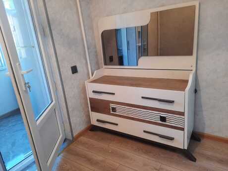 İnşaatçılarda 2 otaqlı köhnə tikili mənzil kirayə verilir, 45 m², 450 AZN/ay, şəkil 2 / 11