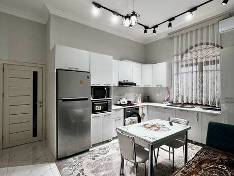 Əhmədlidə 6 otaqlı həyət evi satılır, 251 m², 280 000 AZN, şəkil 5 / 12