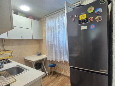 Elmlər Akademiyasında 2 otaqlı köhnə tikili mənzil satılır, 40 m², 160 000 AZN, şəkil 3 / 12