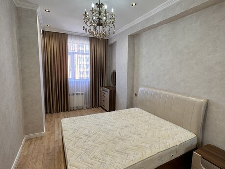 İnşaatçılarda 2 otaqlı yeni tikili mənzil satılır, 85 m², 215 000 AZN, şəkil 5 / 10