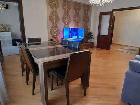 Neftçilərdə 3 otaqlı yeni tikili mənzil satılır, 105 m², 279 000 AZN, şəkil 2 / 12