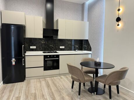 Сдаётся 3-комнатная квартира в новостройке, Ağ şəhər, 80 м², 2 000 AZN/мес, фото 5 / 12