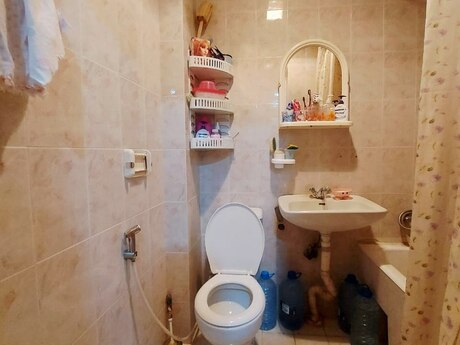 Memar Əcəmidə 3 otaqlı köhnə tikili mənzil satılır, 120 m², 230 000 AZN, şəkil 4 / 8