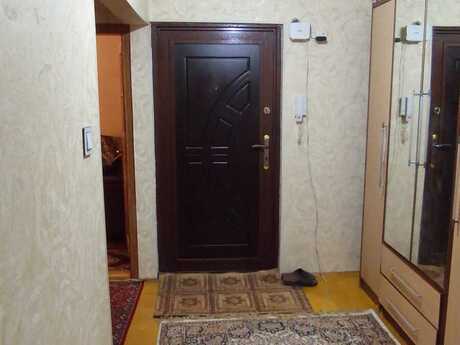 Əhmədlidə 5 otaqlı köhnə tikili mənzil satılır, 110 m², 115 000 AZN, şəkil 5 / 11