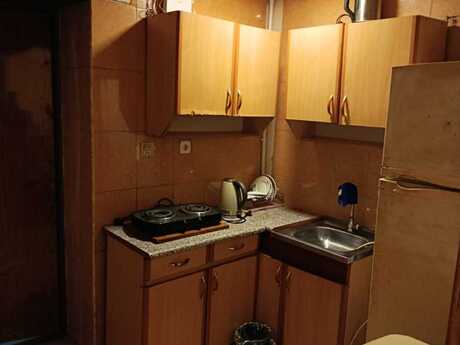 Azadlıq Prospektidə 1 otaqlı köhnə tikili mənzil kirayə verilir, 18 m², 320 AZN/ay, şəkil 2 / 6
