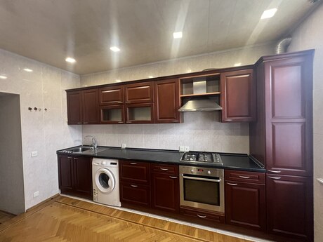 Продаётся 3-комнатная квартира в новостройке, Yasamal, 90 м², 250 000 AZN, фото 2 / 12