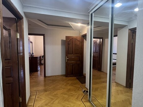 3 otaqlı mənzil, 90 m², Yasamal, 250 000 AZN