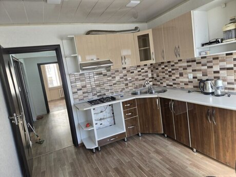 Əhmədlidə 2 otaqlı köhnə tikili mənzil kirayə verilir, 50 m², 500 AZN/ay, şəkil 3 / 12