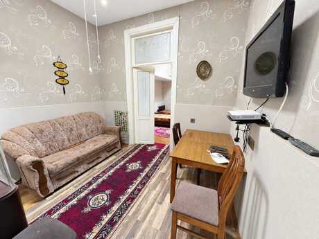 Elan №6559629 - Bakı, Nizami m., 2 otaqlı, 55 m², 1/1 mərtəbə