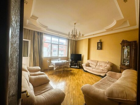 Elan №6559718 - Bakı, Nəriman Nərimanov m., 2 otaqlı, 65 m², 16/17 mərtəbə