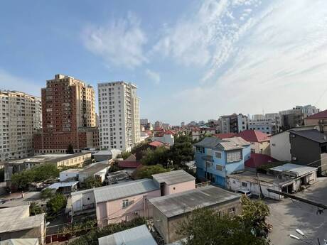 8 Noyabrda 2 otaqlı köhnə tikili mənzil satılır, 60 m², 235 000 AZN, şəkil 5 / 12