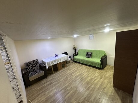 Nizamidə 2 otaqlı köhnə tikili mənzil kirayə verilir, 55 m², 400 AZN/ay, şəkil 2 / 9