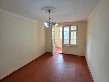 Объявление №6559741 - Сумгаит, Сумгаит, 2-комн., 52 м², 2/5 этаж