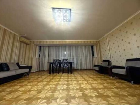 8 Noyabrda 4 otaqlı köhnə tikili mənzil satılır, 120 m², 275 000 AZN, şəkil 4 / 9