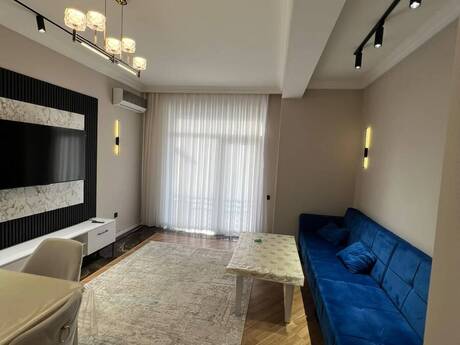 28 Mayda 3 otaqlı yeni tikili mənzil kirayə verilir, 95 m², 1 400 AZN/ay, şəkil 3 / 12