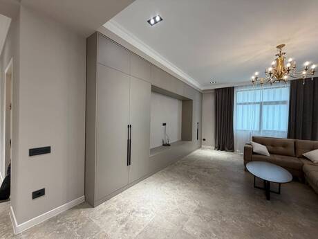 3-room new-build apartment for rent in 8 Noyabr, 150 m², 1 500 AZN/mo, photo 4 / 12
