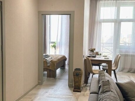 2-room new-build apartment for sale in Zümrüd Residence, 67 m², 260 000 AZN, photo 3 / 12