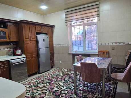 6-room house for sale in 6-cı mikrorayon, 315 m², 650 000 AZN, photo 5 / 12