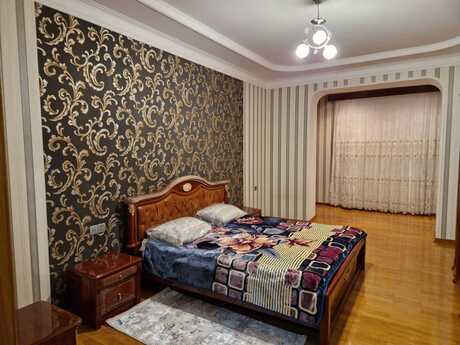 Nəriman Nərimanovda 2 otaqlı köhnə tikili mənzil kirayə verilir, 80 m², 850 AZN/ay, şəkil 3 / 12