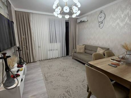 Elan №6559886 - Bakı, Bakıxanov q., 3 otaqlı, 75 m², 1/5 mərtəbə