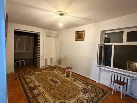 Продаётся 2-комнатная квартира в старом фонде, 8-ci mikrorayon, 45 м², 145 000 AZN, фото 5 / 12