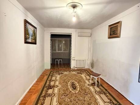 Продаётся 2-комнатная квартира в старом фонде, 8-ci mikrorayon, 45 м², 145 000 AZN, фото 4 / 12