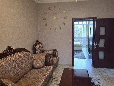 Memar Əcəmidə 4 otaqlı köhnə tikili mənzil kirayə verilir, 70 m², 700 AZN/ay, şəkil 2 / 12