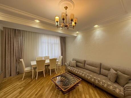 Qara Qarayevdə 3 otaqlı köhnə tikili mənzil kirayə verilir, 105 m², 1 000 AZN/ay, şəkil 2 / 12