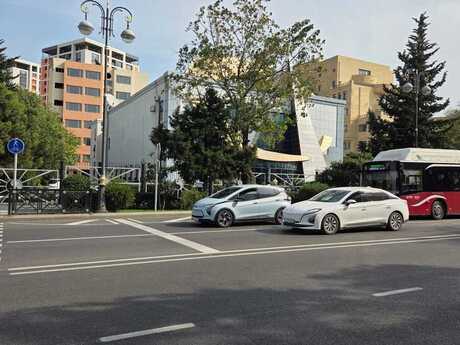 Elmlər Akademiyasında 3 otaqlı köhnə tikili mənzil satılır, 105 m², 304 000 AZN, şəkil 3 / 12