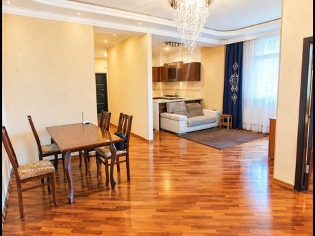 İnşaatçılarda 3 otaqlı yeni tikili mənzil satılır, 90 m², 215 000 AZN, şəkil 2 / 8