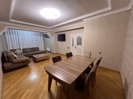 Сдаётся 2-комнатная квартира в новостройке, ЖК Park Azure, 100 м², 1 400 AZN/мес, фото 2 / 12