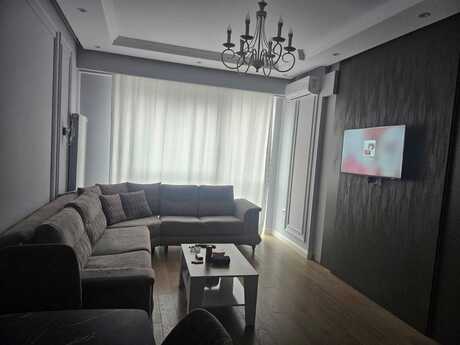 City Garden kompleksində 3 otaqlı yeni tikili mənzil kirayə verilir, 85 m², 950 AZN/ay, şəkil 2 / 9