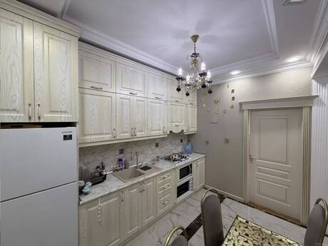 Объявление №6560161 - Баку, Насиминский  р., 3-комн., 85 м², 2/17 этаж